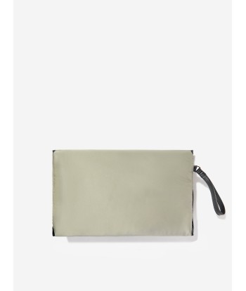 Tiba + Marl Baby Etta Changing Clutch in Green (33cm) le des métaux précieux