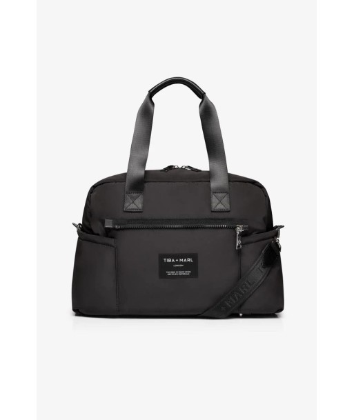 Tiba + Marl Baby Phoenix Changing Holdall Bag in Black (43cm) suggérées chez