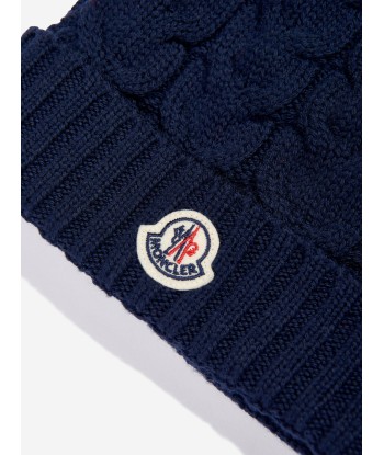 Moncler Enfant Boys Logo Beanie Hat in Navy est présent 