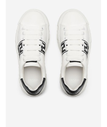 Versace Kids La Greca Low Top Trainers in White plus qu'un jeu 