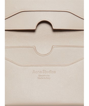 Acne Studios Kids Folded Leather Wallet in Beige (13.5cm) 50% de réduction en Octobre 2024